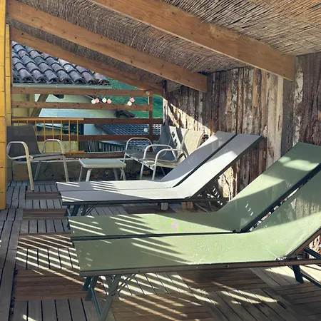 La Foret Du Domaine Des Aguiles Nistos