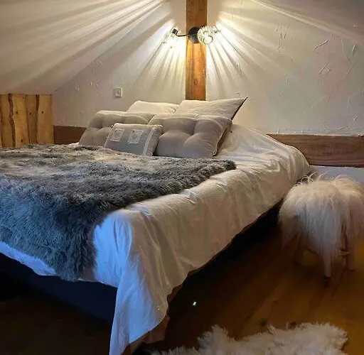 Semesterbostad La Foret Du Domaine Des Aguiles *