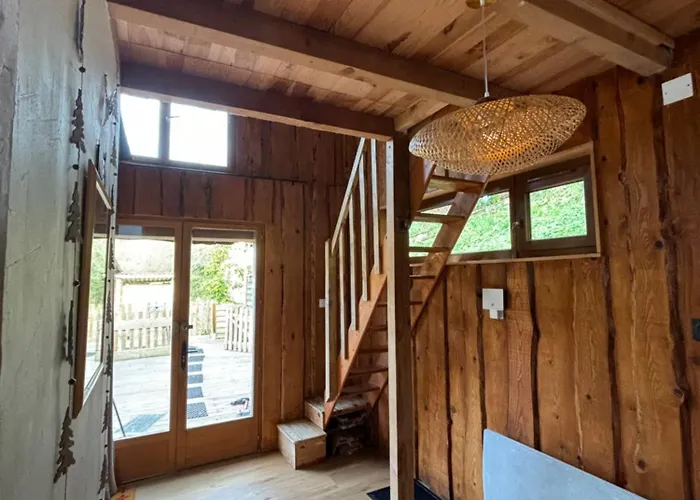 Semesterbostad La Foret Du Domaine Des Aguiles *